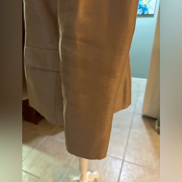 Le Suit Essentials Gold Shimmer Lined Blazer Size 12 Never Worn - Picture 4 of 5